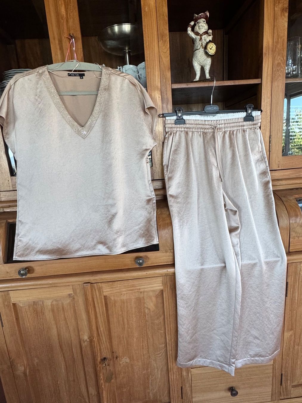 Completi & Tailleur: Wunderschönes Marc Aurel Set, Gr. 36 Neu! – Nuovo (secondo la descrizione) da Oberrohrdorf venduto da maggys15 1