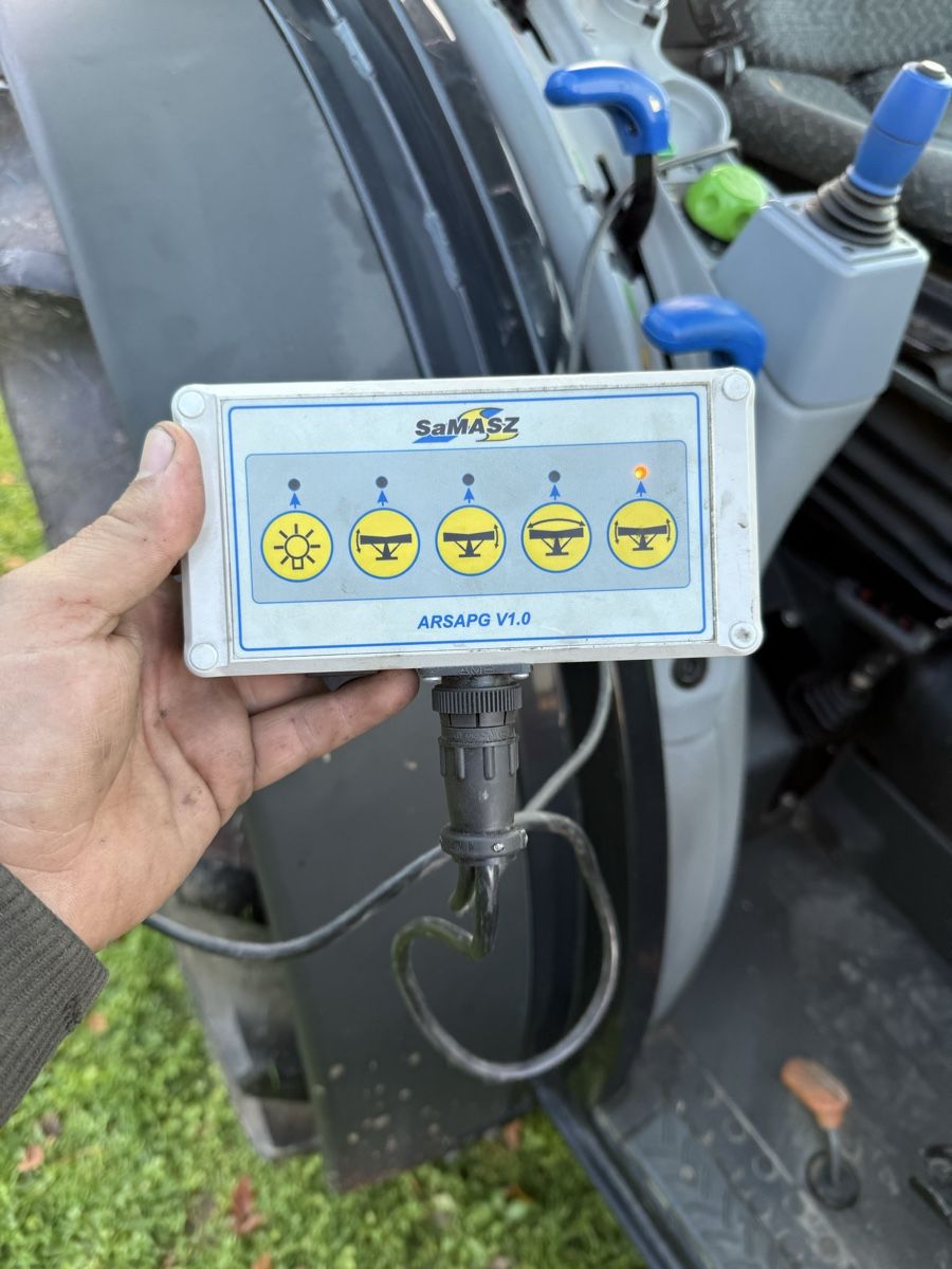 Schneeräumung: Schneepflug und Salzstreuer – Gebraucht aus Hausen AG von Patrick975 1