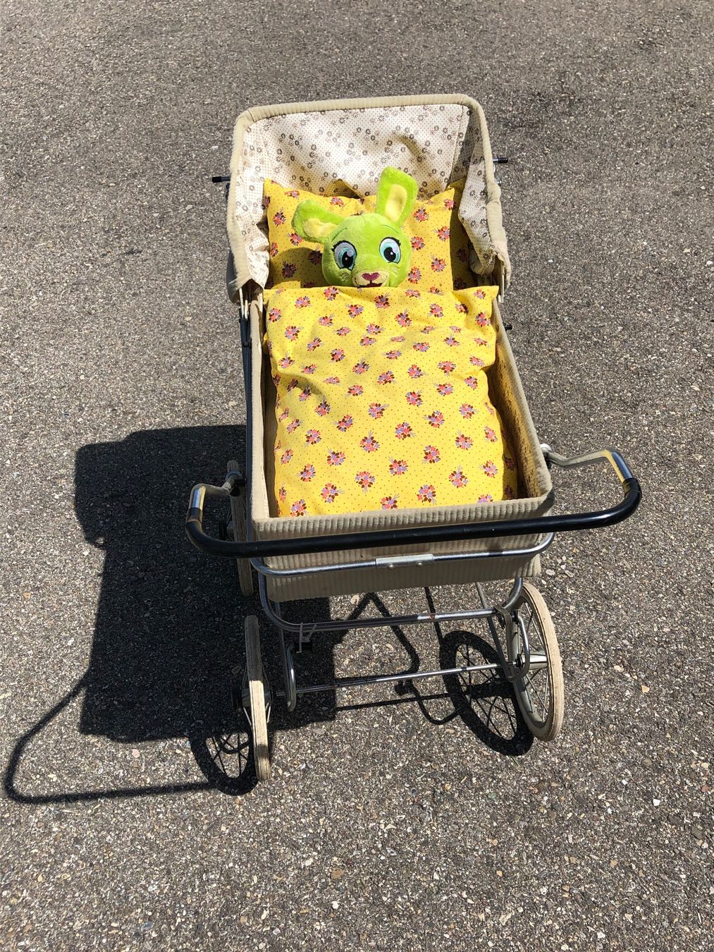 Carrozzine per bambole: Antiker Puppenwagen – Usato da Grub AR venduto da biene188 1