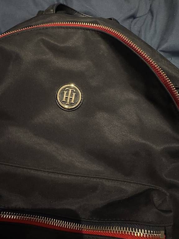 Rucksäcke: Tommy Hilfiger Rucksack – Gebraucht aus rorschacherberg von tme_zsr5 3