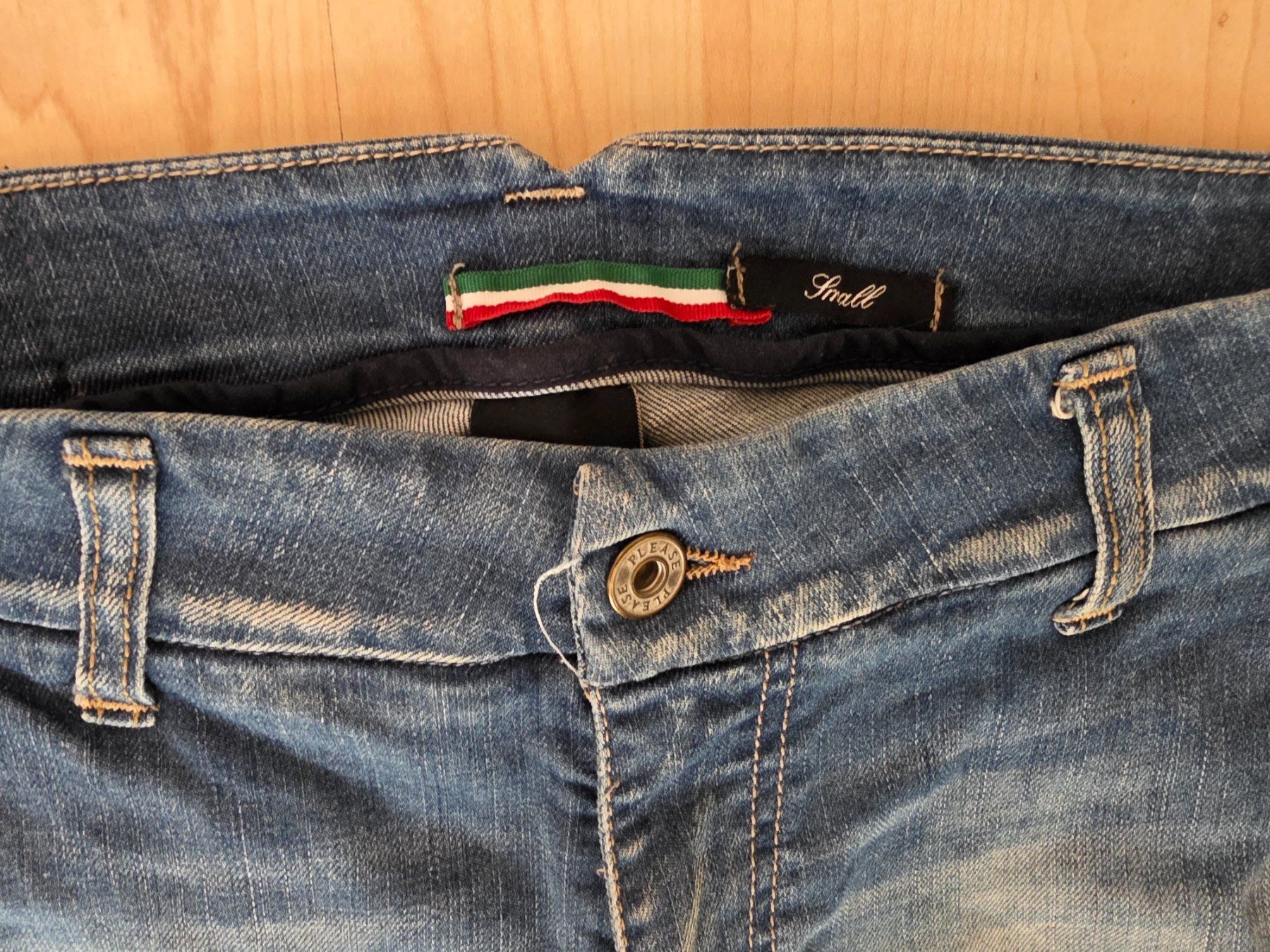 Please Jeans Jeans: Jeans von Please, Gr. S, Top Zustand – Usato da Winterthur venduto da Marcello66 1