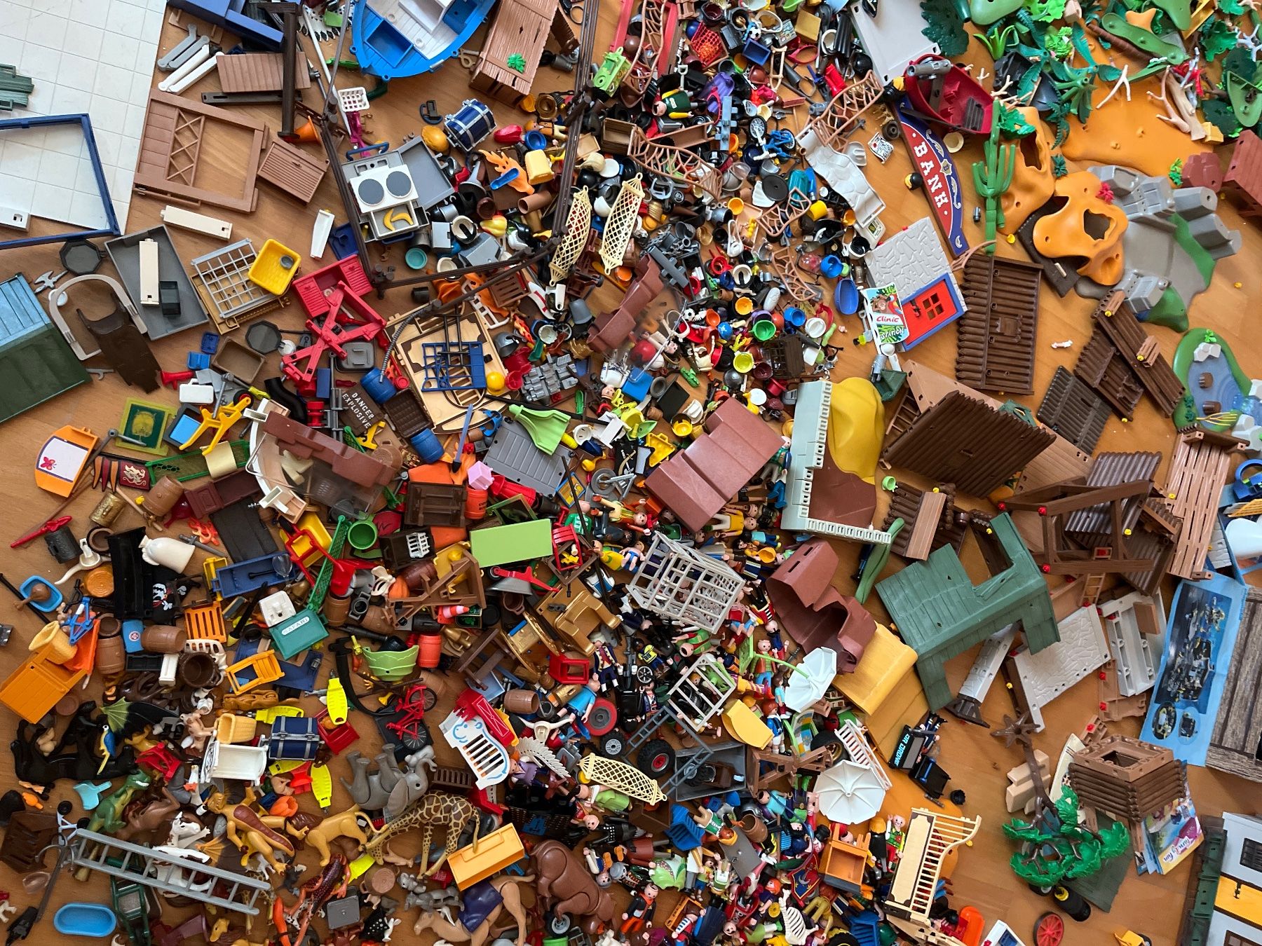 Playmobil Giocattoli: Playmobil riesige Sammlung – Usato da Goldach venduto da SSRConzept 3