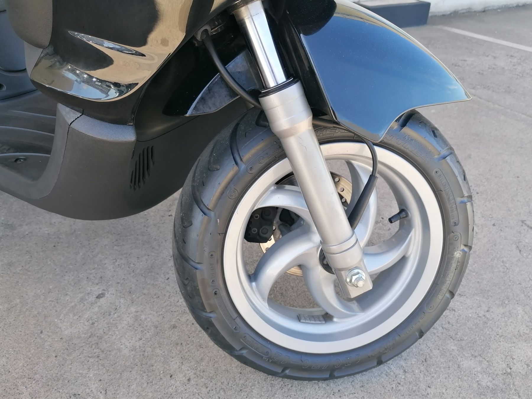 Piaggio Scooters: Piaggio Fly 125  – D'occasion à Mendrisio par sel_xhx9 5