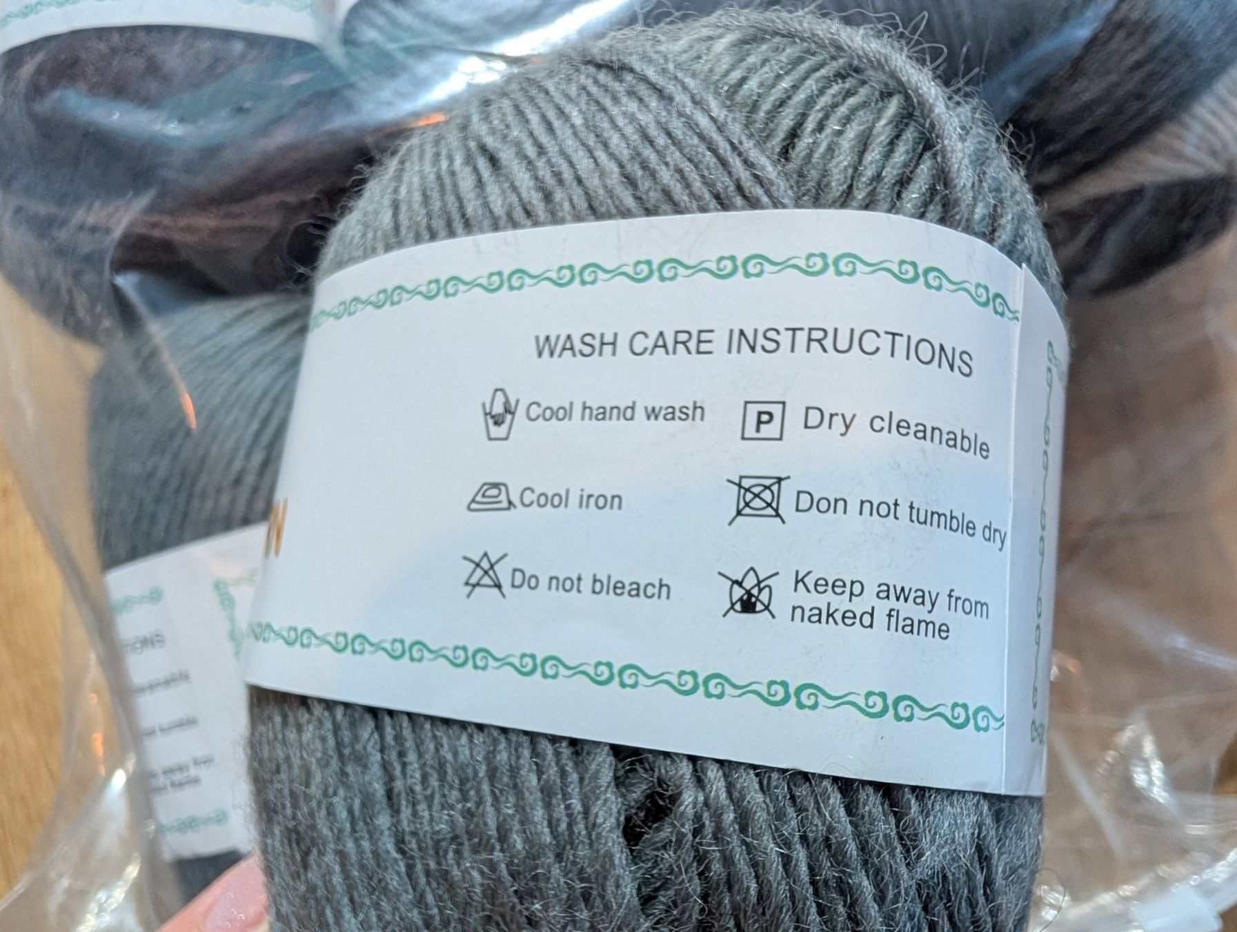 Lana: Wollknäuel 6-er Pack – Nuovo e nell'imballaggio originale da Weinfelden venduto da AleKa5 2