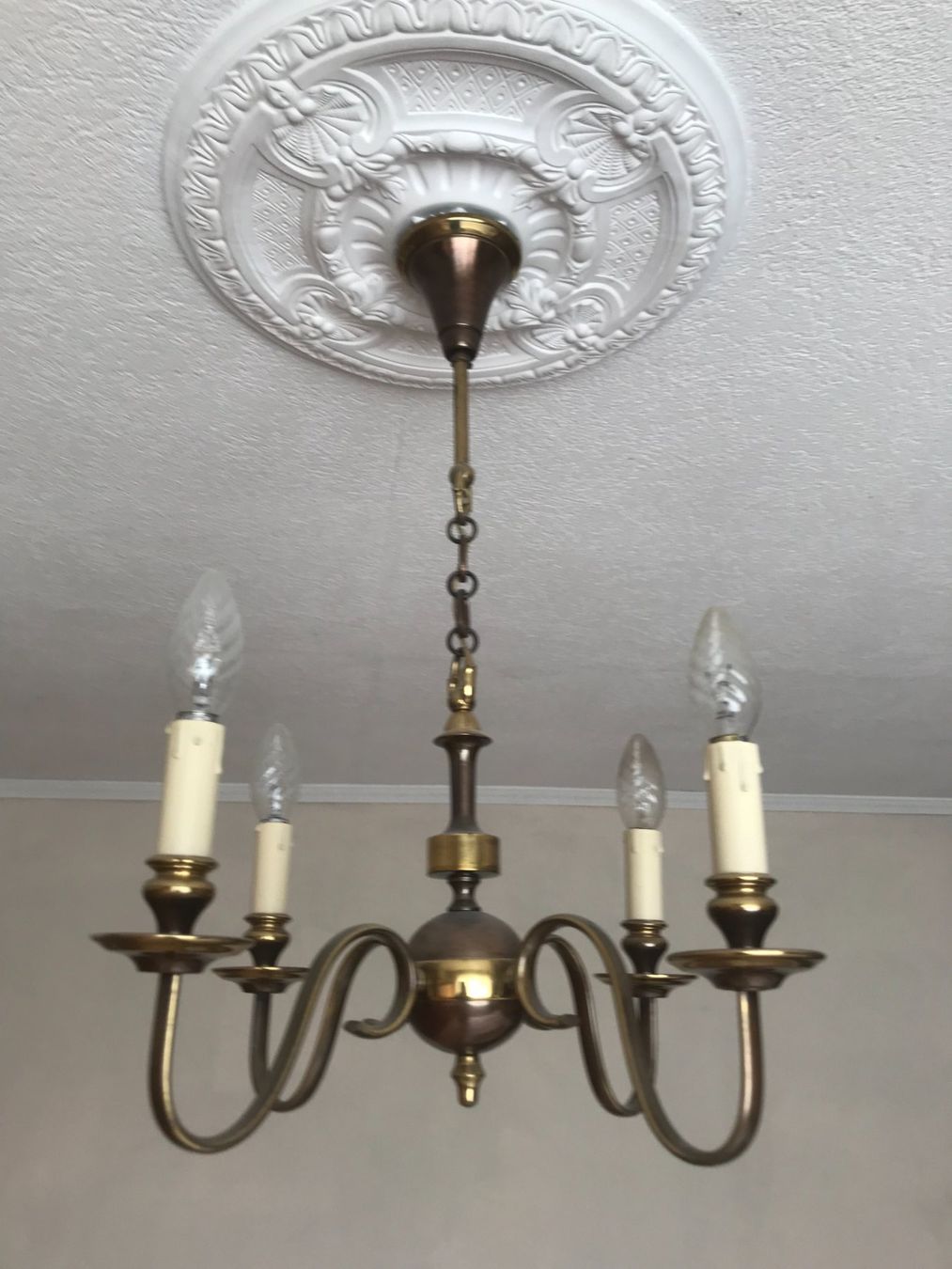 Lampadari & plafoniere: Lüster / Lampe mit 4 Armen - 1960er – Usato da Biberist venduto da longimanus3 8