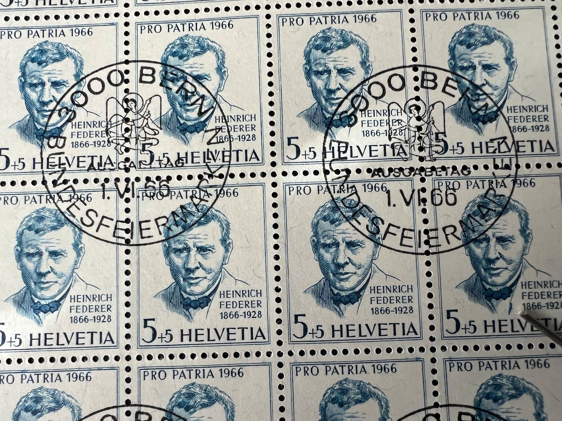 Alle Briefmarken: Pro Patria, 1966, 1 Bogen mit Ersttagsstempel, Abart – Gebraucht aus Oberhasli von Sicurezza 3
