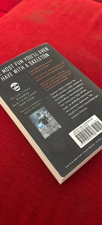 Libri: Gideon the ninth – Usato da Rotkreuz venduto da EdgruSCAPE 1