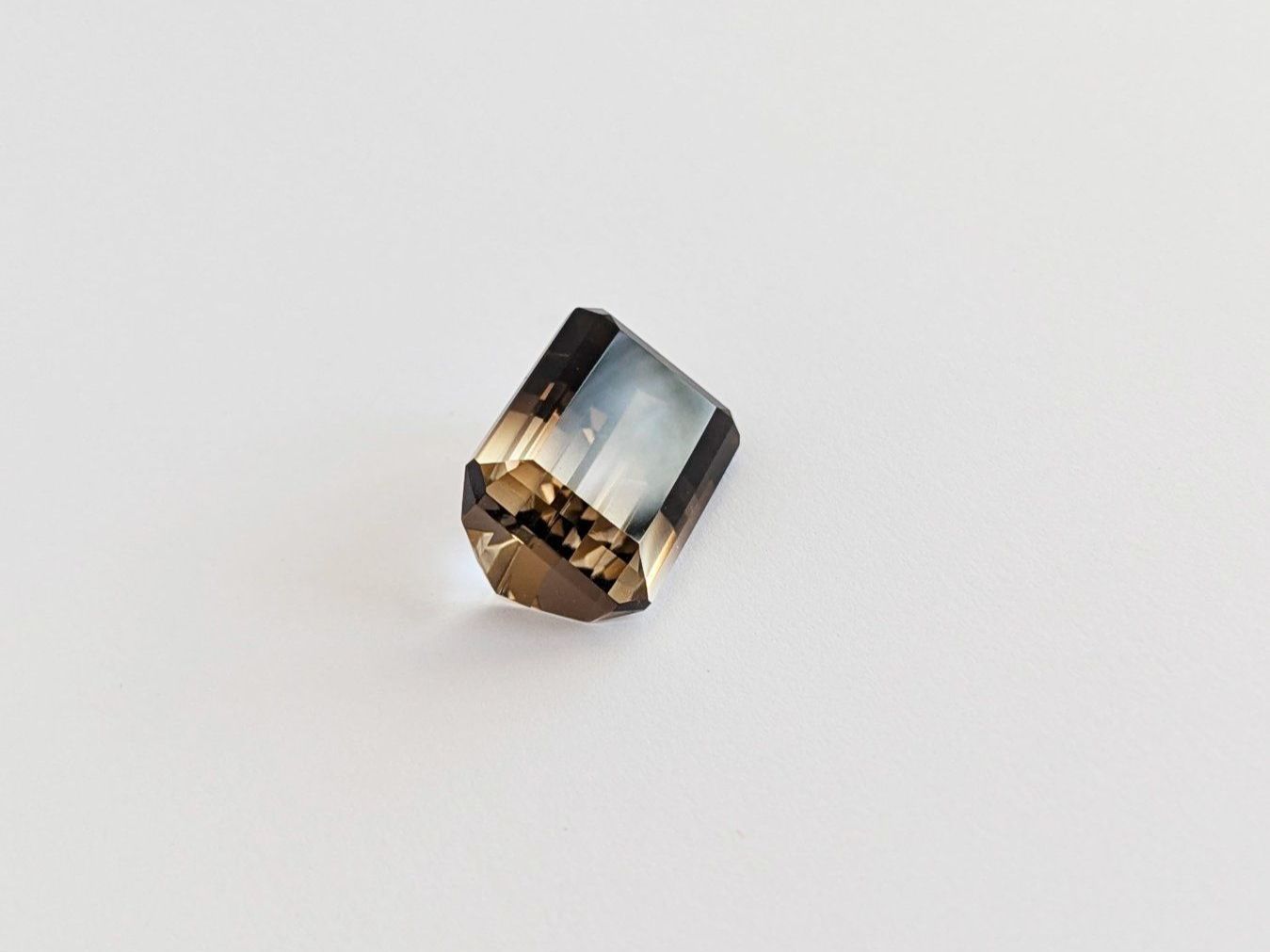 Pietre preziose: Quartz bicolor, incolore + brown Brésil – Usato da Vevey venduto da Manicky 1