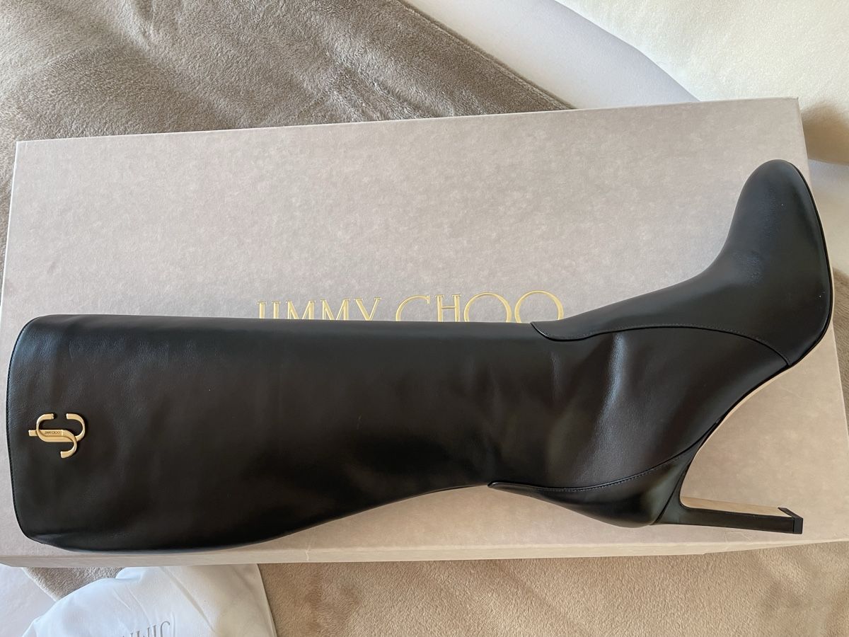 Jimmy Choo Scarpe da donna: Jimmy Choo Stiefel GR.40,5 – Usato da Inwil venduto da 0107MI 1