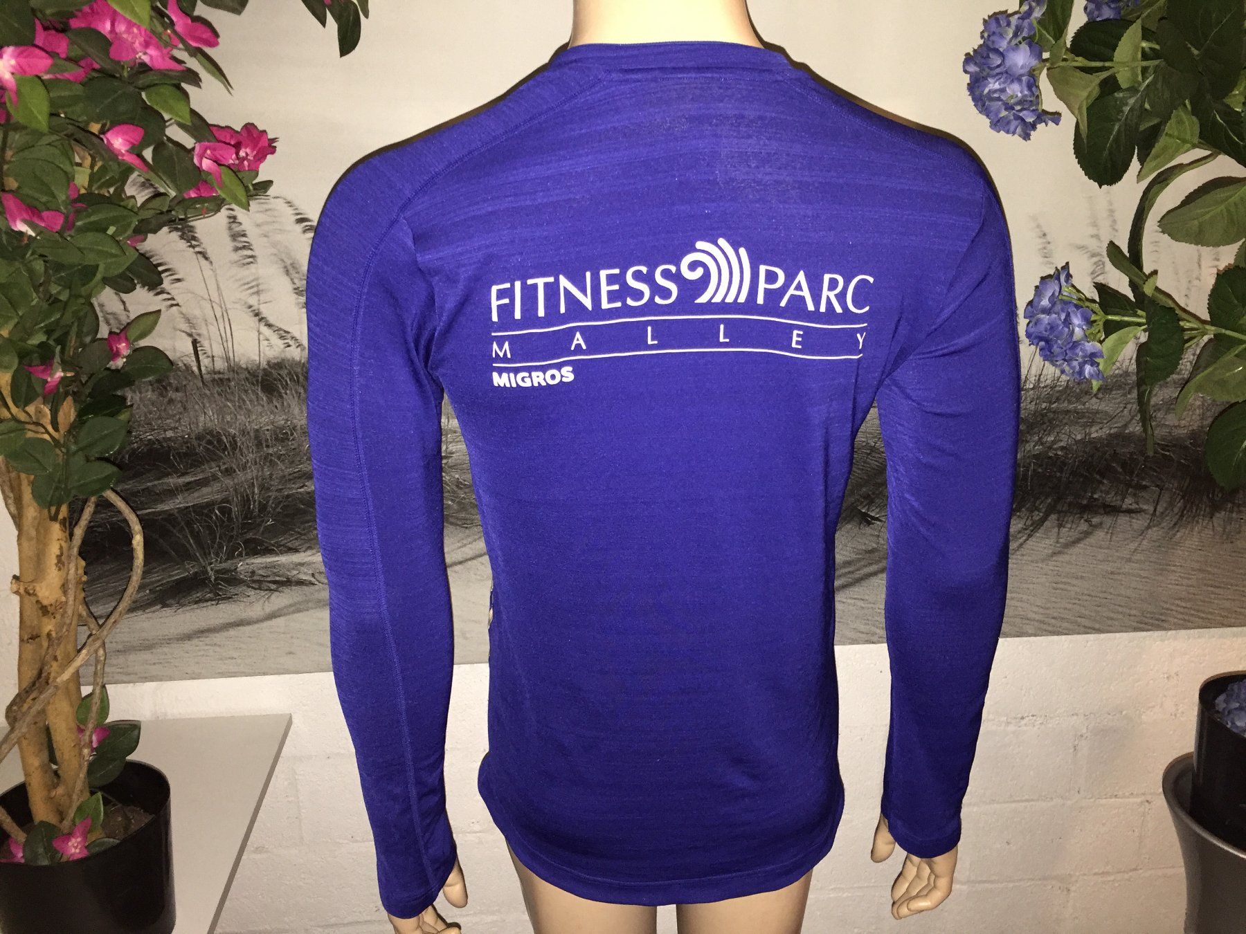 Maglioni & Felpe: Pullover "FITNESS PARC MALLEY"  Taille / Grosse M – Usato da Cossonay-ville venduto da Super-Price-Quality 7