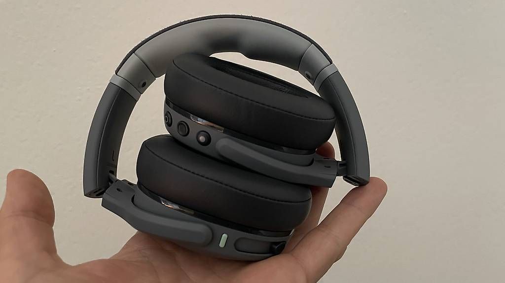 Cuffie: Cuffie bluetooth Skullcandy nuove – Usato da Locarno venduto da Saman2024 1