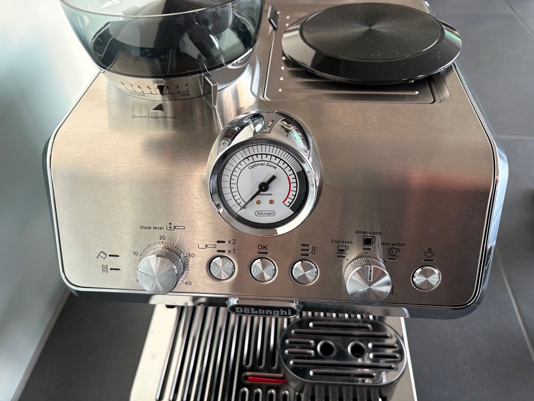 De'Longhi Kaffeemaschinen & Espressomaschinen: DeLonghi Espressomaschine La Specialista EC9155.MB – Gebraucht aus Thun von Blablu 4