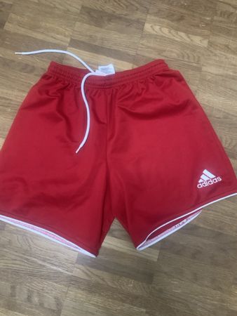 Adidas Sport Shorts rot Grösse XS Climalite 