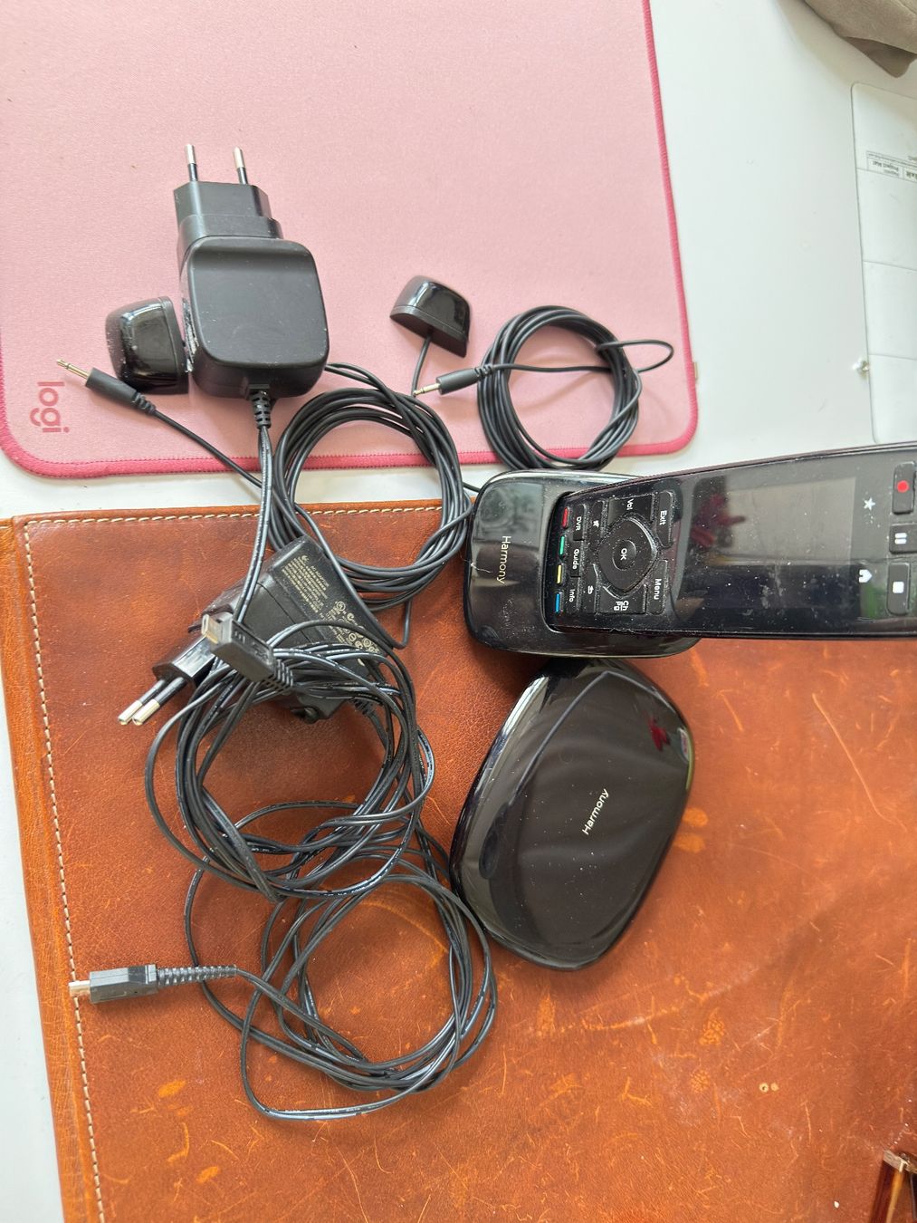Logitech Telecomandi: Logitech Harmony Ultimate – Usato da Langnau am Albis venduto da L.A.2