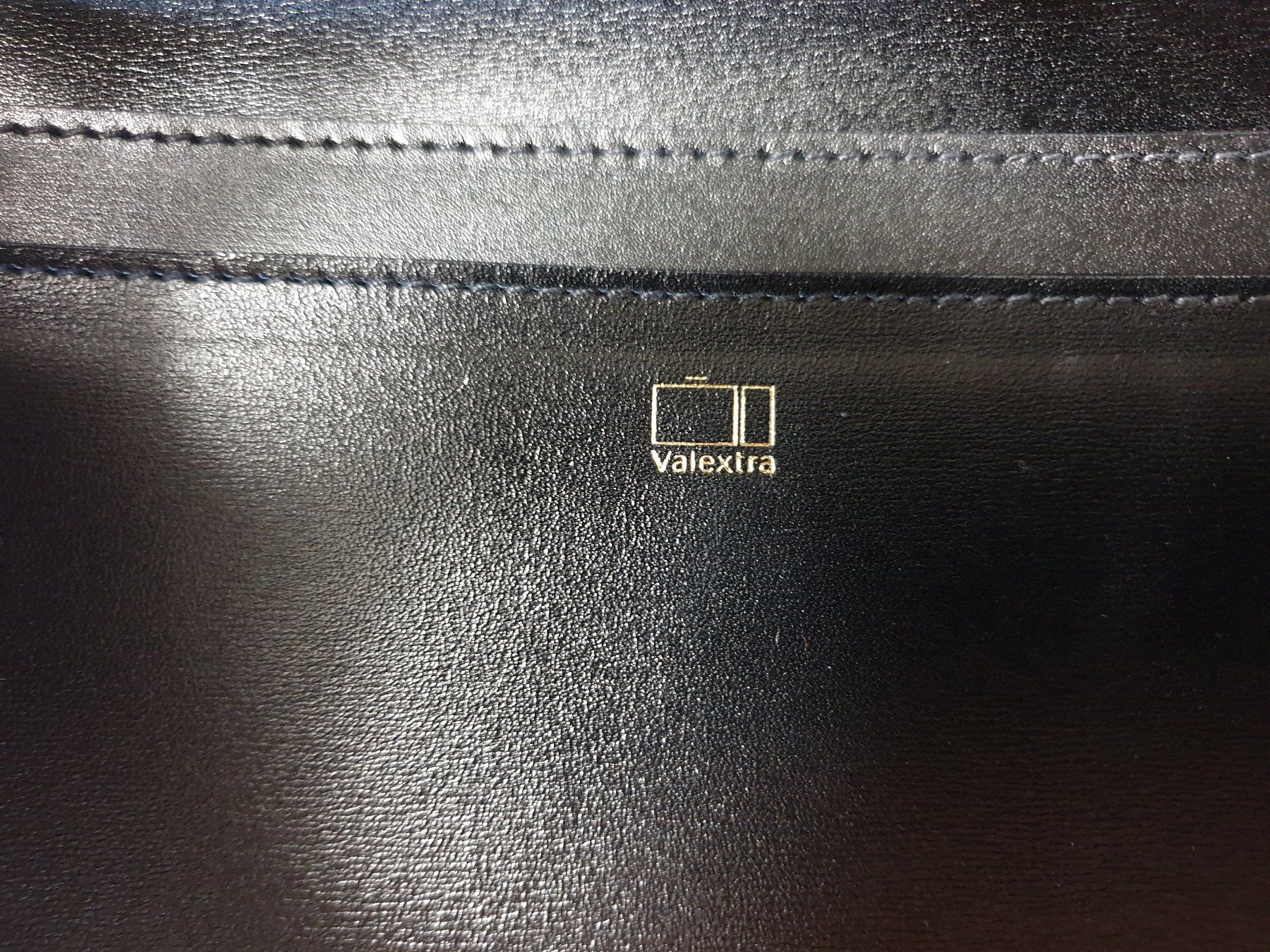 Taschen: Valextra - Porta Documenti in pelle nera come nuova – Gebraucht aus Caslano von rob_w2fm 4