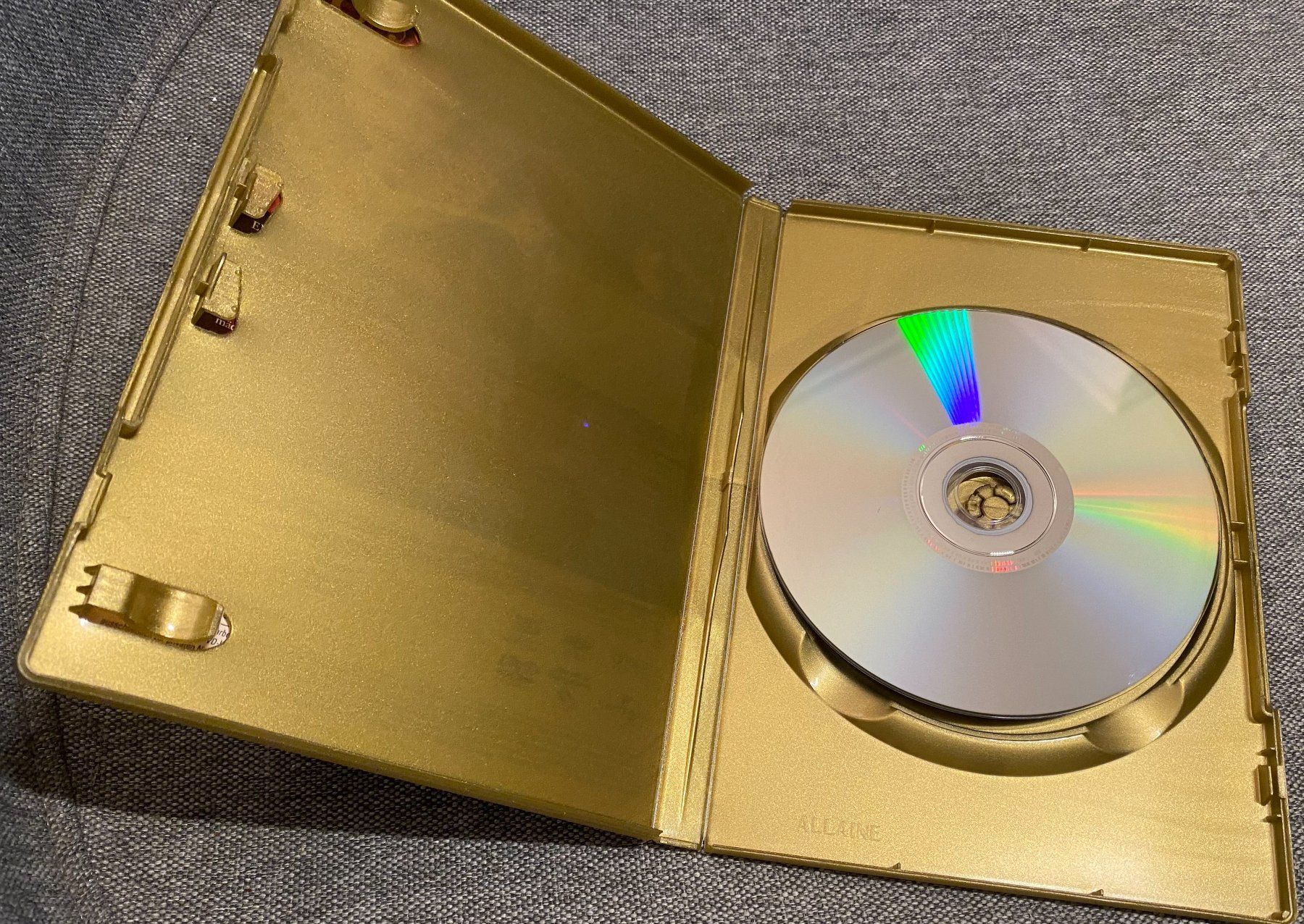 Alle DVDs: DVD Elizabeth – Gebraucht aus Urtenen-Schönbühl von weltenschmid 2