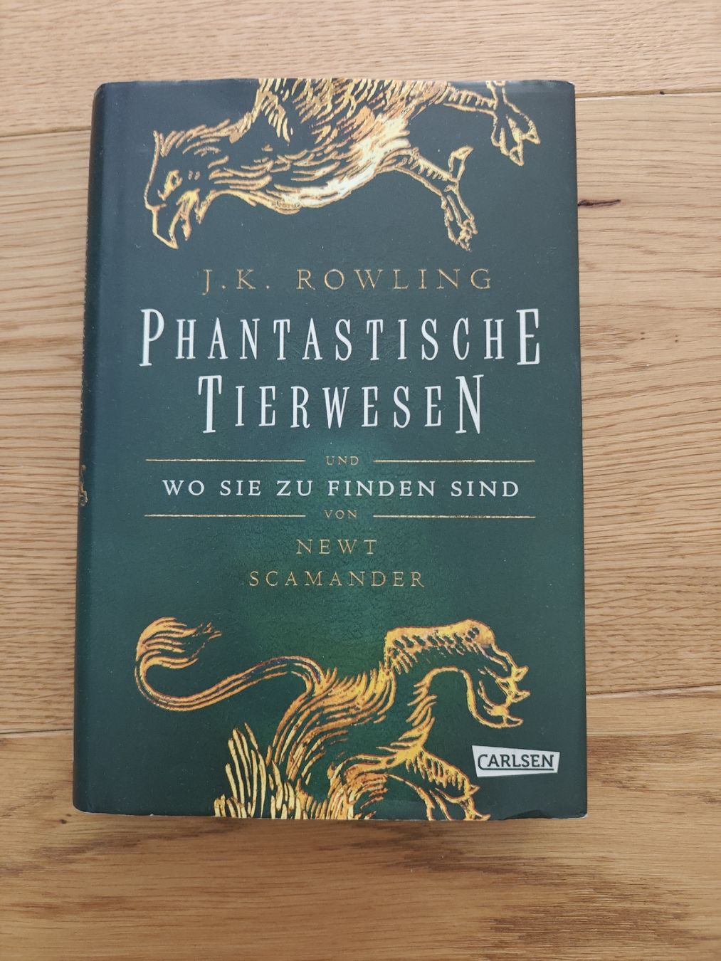 Libri: J K Rowling- Buch  phantastische Tierwesen – Usato da Menzingen venduto da tschey-tschey