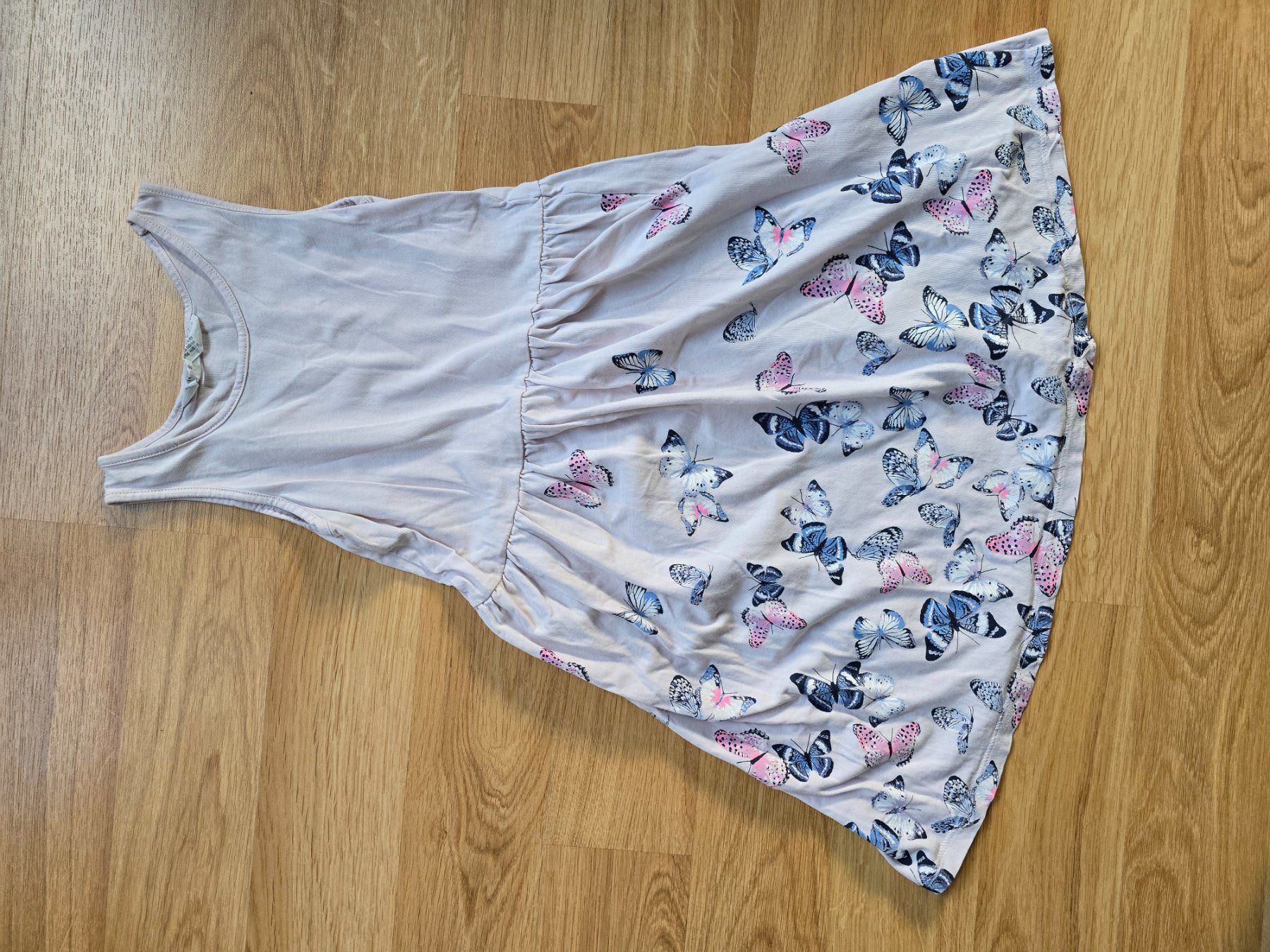 Robes et jupes: Kleid Gr. 122 / 128 – D'occasion à Büttikon AG par Amineah