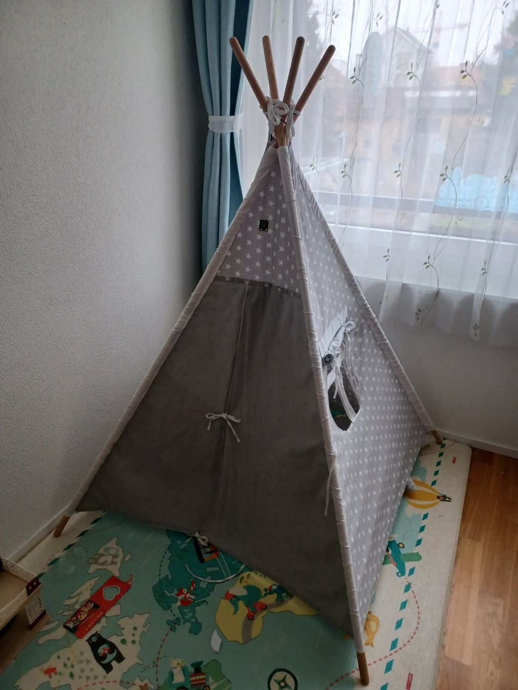 Giochi: Children playing tent – Usato da Villigen venduto da thr_dkb8 4