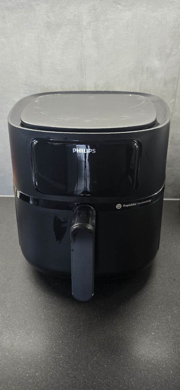 Philips Elettrodomestici da cucina: Airfryer Philips RapidAir technology – Usato da Blonay venduto da colargole