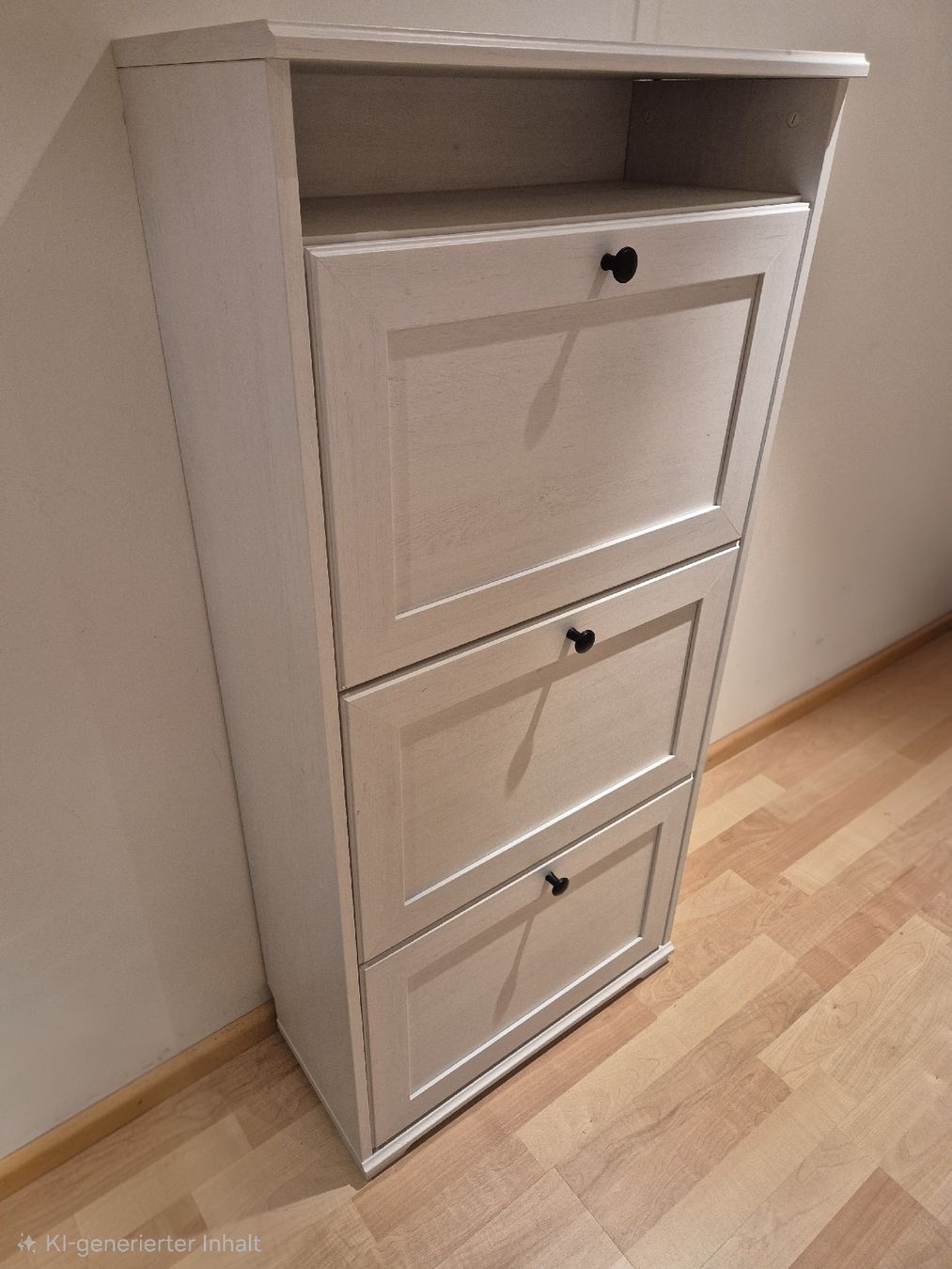 Garderobe: Schuhkasten aus Holz – Gebraucht aus Ettingen von hebla 2
