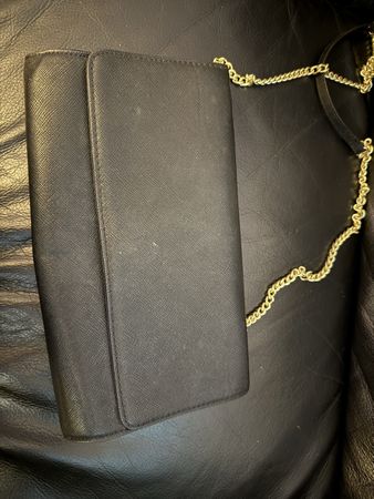 H&M Schwarze elegante Tasche mit Gold Details