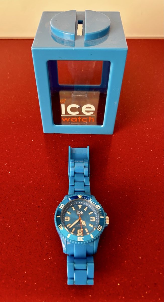 Ice watch Orologi: Ice Watch blaue Uhr mit Originalbox – Usato da Oberrüti venduto da silvester3112
