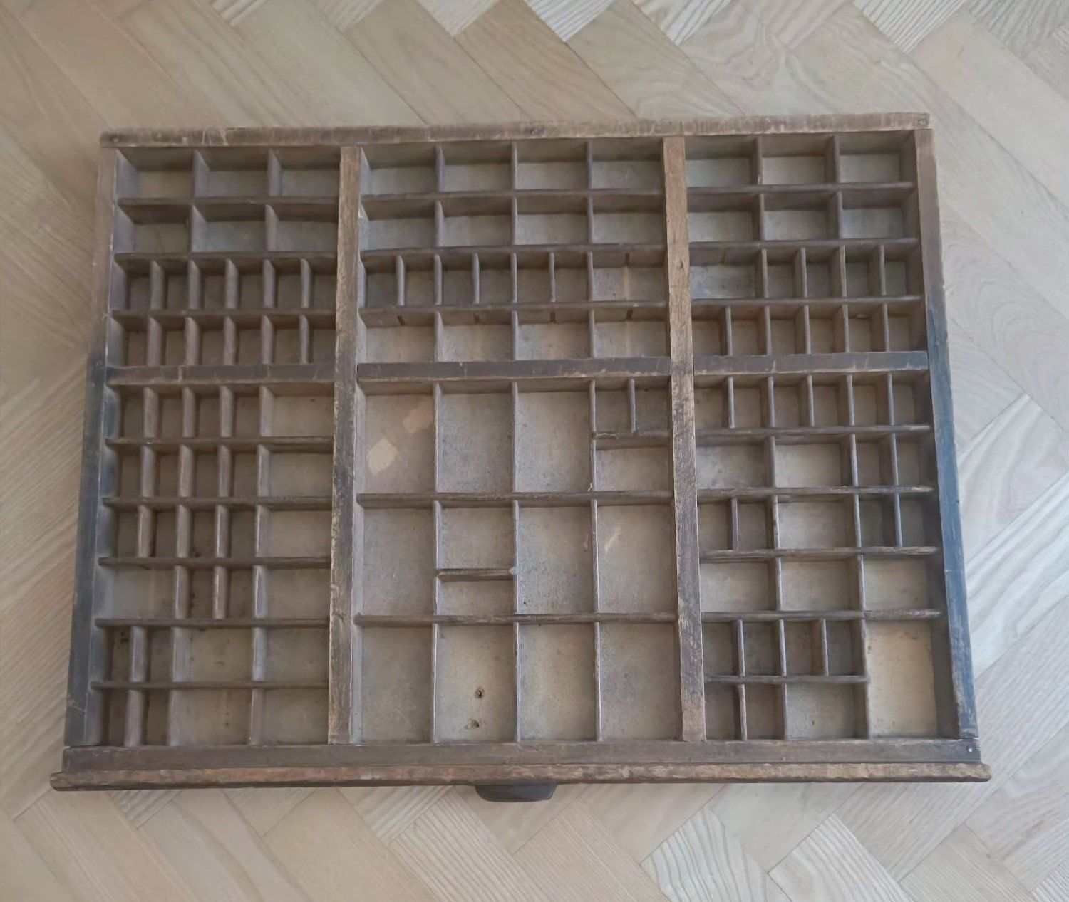 Scaffali: Original Setzkasten Schublade – Usato da Grenchen venduto da Hegre50