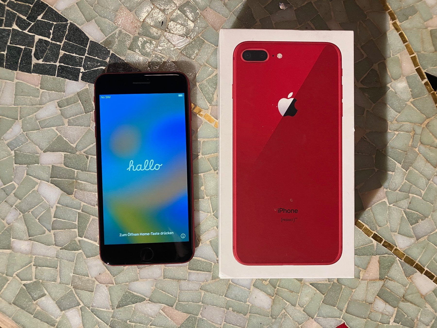 Apple Handys / Smartphones: iPhone 8 Plus 64 GB – Gebraucht aus Zürich von EllaHa