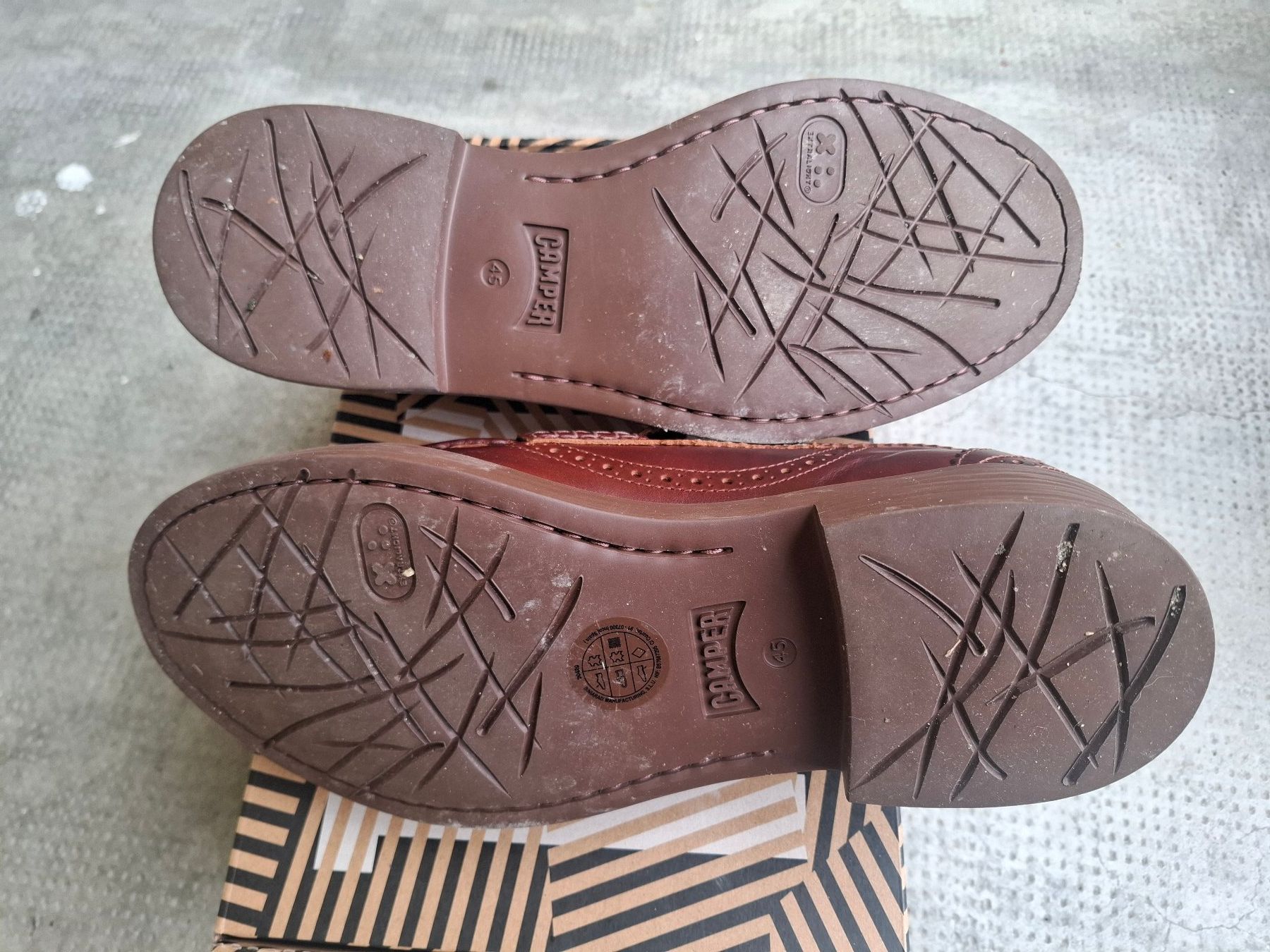 Camper Scarpe da uomo: Camper Twins Loafers (45) – Usato da Basel venduto da gillussiuss 4