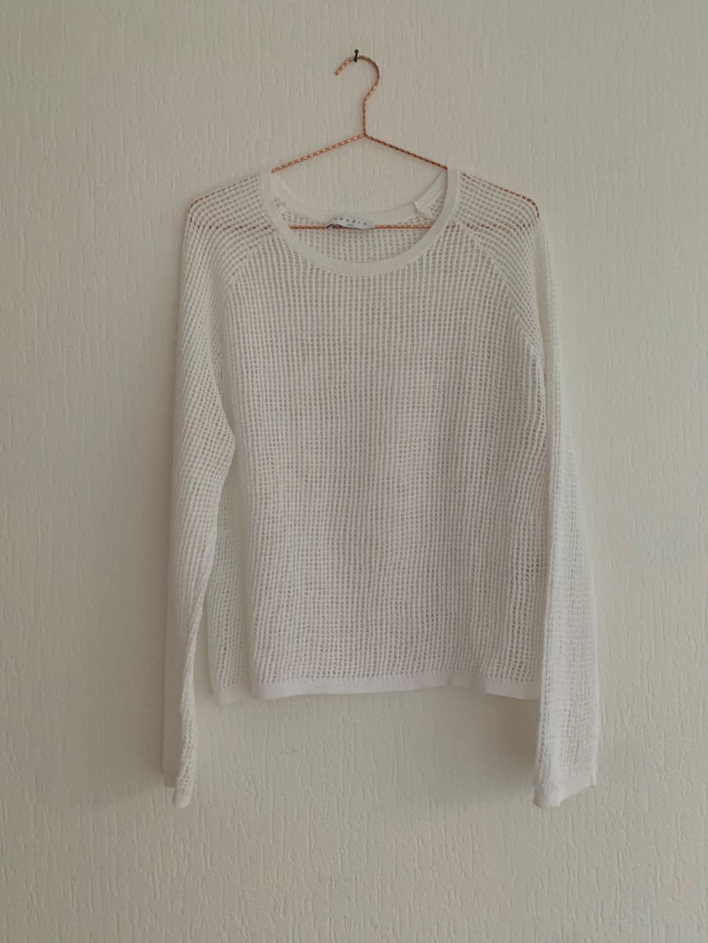 Sandro Top: Haut Sandro en maille blanc (taille 2) – Usato da Lausanne venduto da Xiaoxi