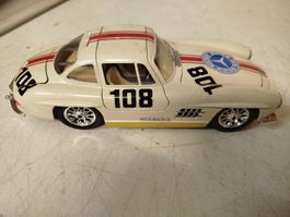 Mercédes Benz 300SL  Burago