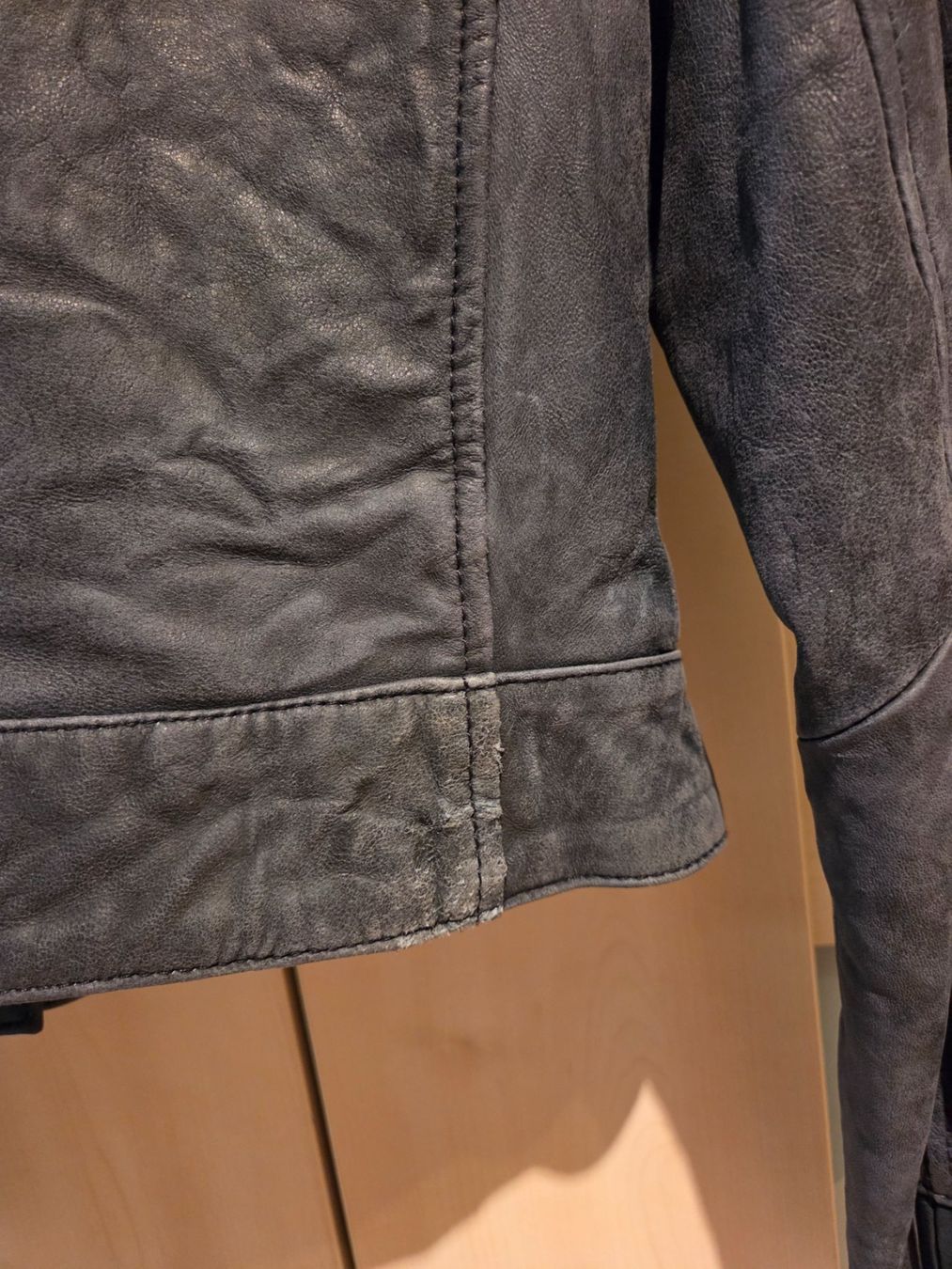 Giacche: Lederjacke Damen Grösse M used look – Usato da Zürich venduto da Isa0111 4
