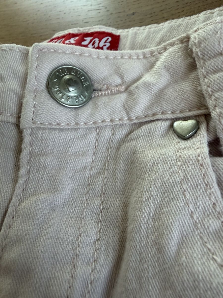 Pantaloni: Jeans rosa Grösse 110 – Usato da Grabs venduto da Shelly_87 1