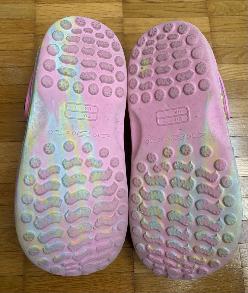 Scarpe per ragazze: Mädchen Clogs - Grösse 33 – Usato da Urdorf venduto da Bets4 2