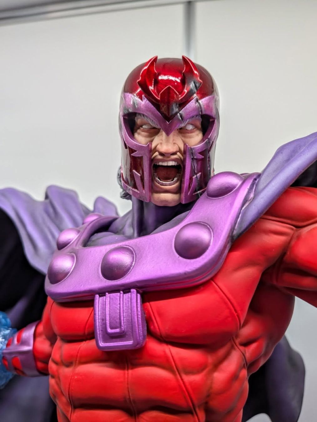 Sculture & Statue: Sideshow Magneto + Accessoires – Usato da Niederrohrdorf venduto da elwey 6