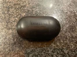Samsung earbuds case leer