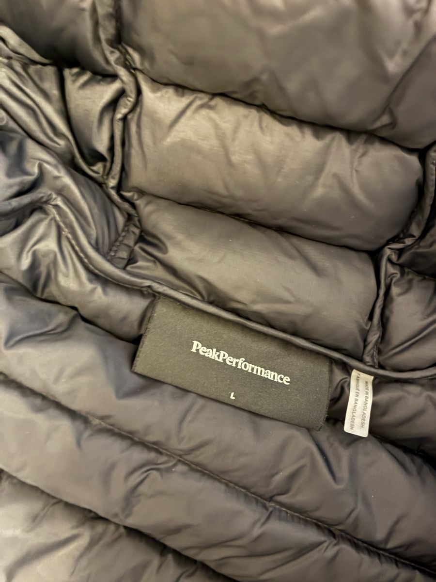 Peak Performance Jacken: Peak Performance Daunenjacke schwarz Grösse L – Neu (gemäss Beschreibung) aus Baar von riboli 2