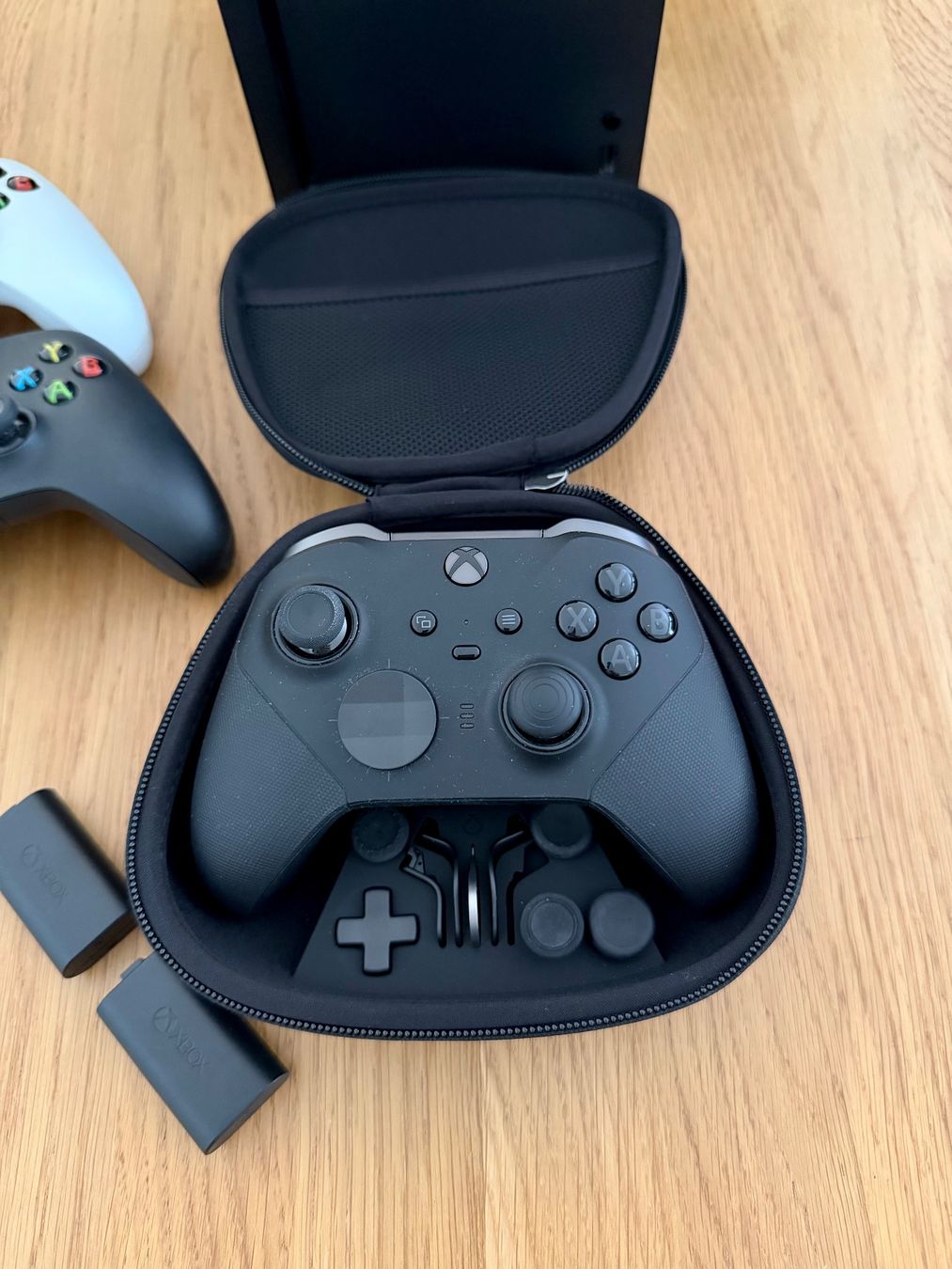 Microsoft Konsolen: Xbox Series X – Gebraucht aus basel von kevinbasel92 2