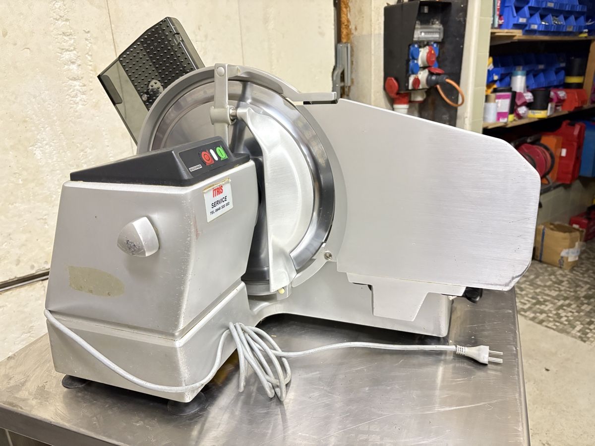 Elettrodomestici da cucina: Auffschnittmaschine – Usato da Buchs AG venduto da imar82 3