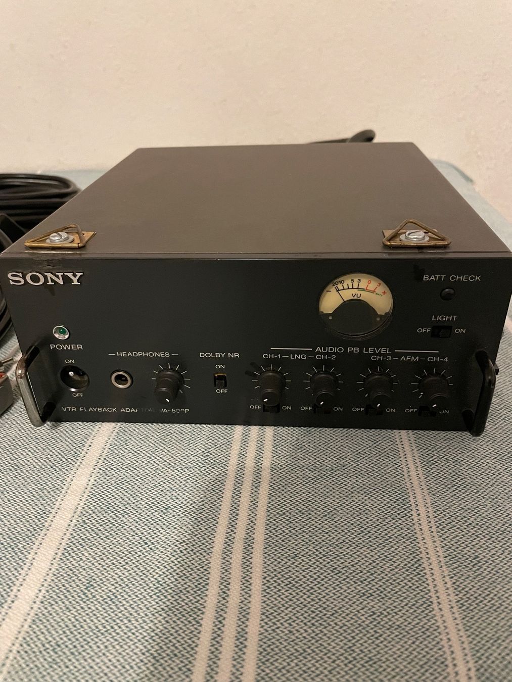 Unità & Adattatore: SONY VTR Playback Adapter Mod. VA-500P – Usato da Zürich venduto da beli_30 3