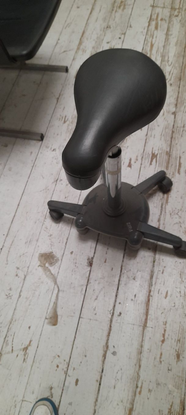 Sedie: Schweissstuhl höhen verstellbar hydraulisch – Usato da Stetten AG venduto da Theres82