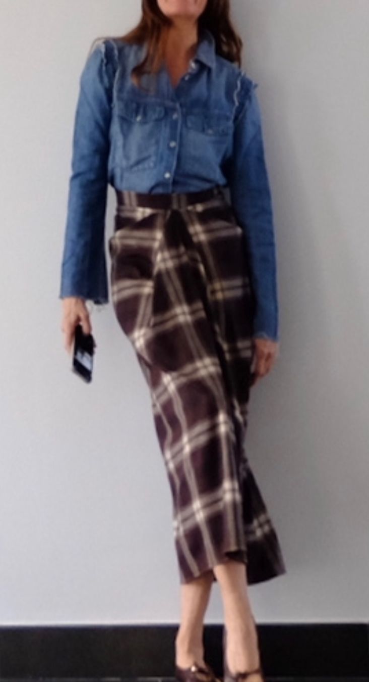 Camicette: süsse Jeansbluse von 7 FOR ALL MANKIND – Usato da Jona venduto da vanessasupermarket20