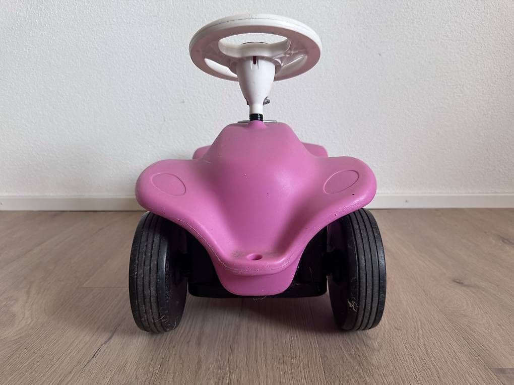 Veicoli per bambini: BIG Bobby-Car in Pink – Usato da luzern venduto da Lugh2 2