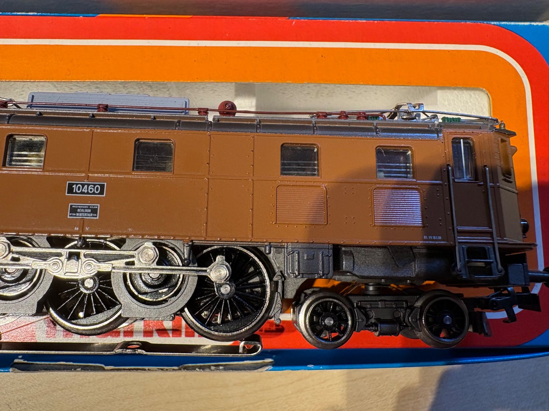 Märklin Trains électriques: Maerklin 3151 Ae 3/6 brune – Neuf avec emballage d'origine à Corcelles Payerne par Pierre66 5