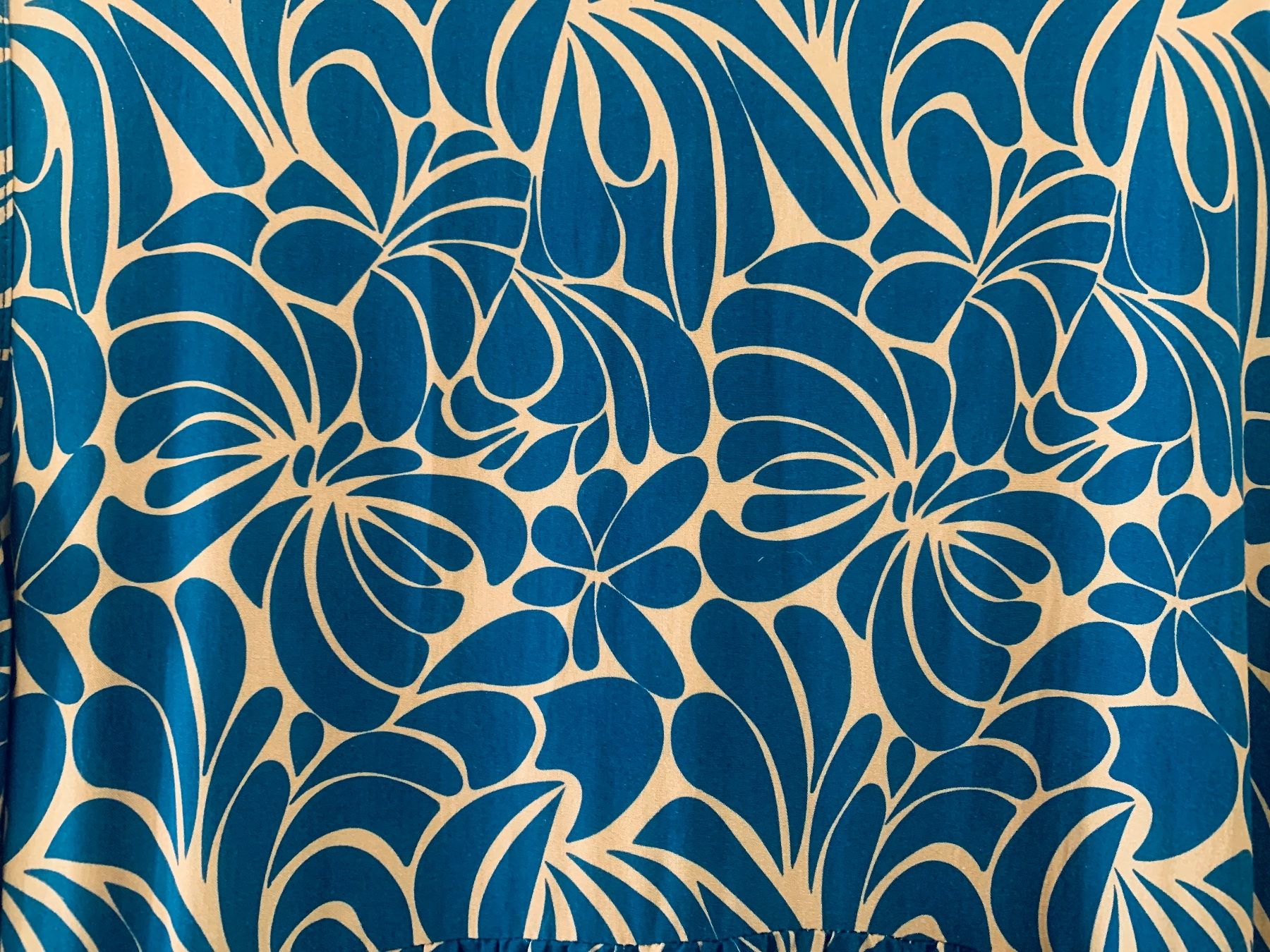 Kleider: Sommerkleid, 100% Viskose, Gr. L – Gebraucht aus Bern von Flora.Sonea 1