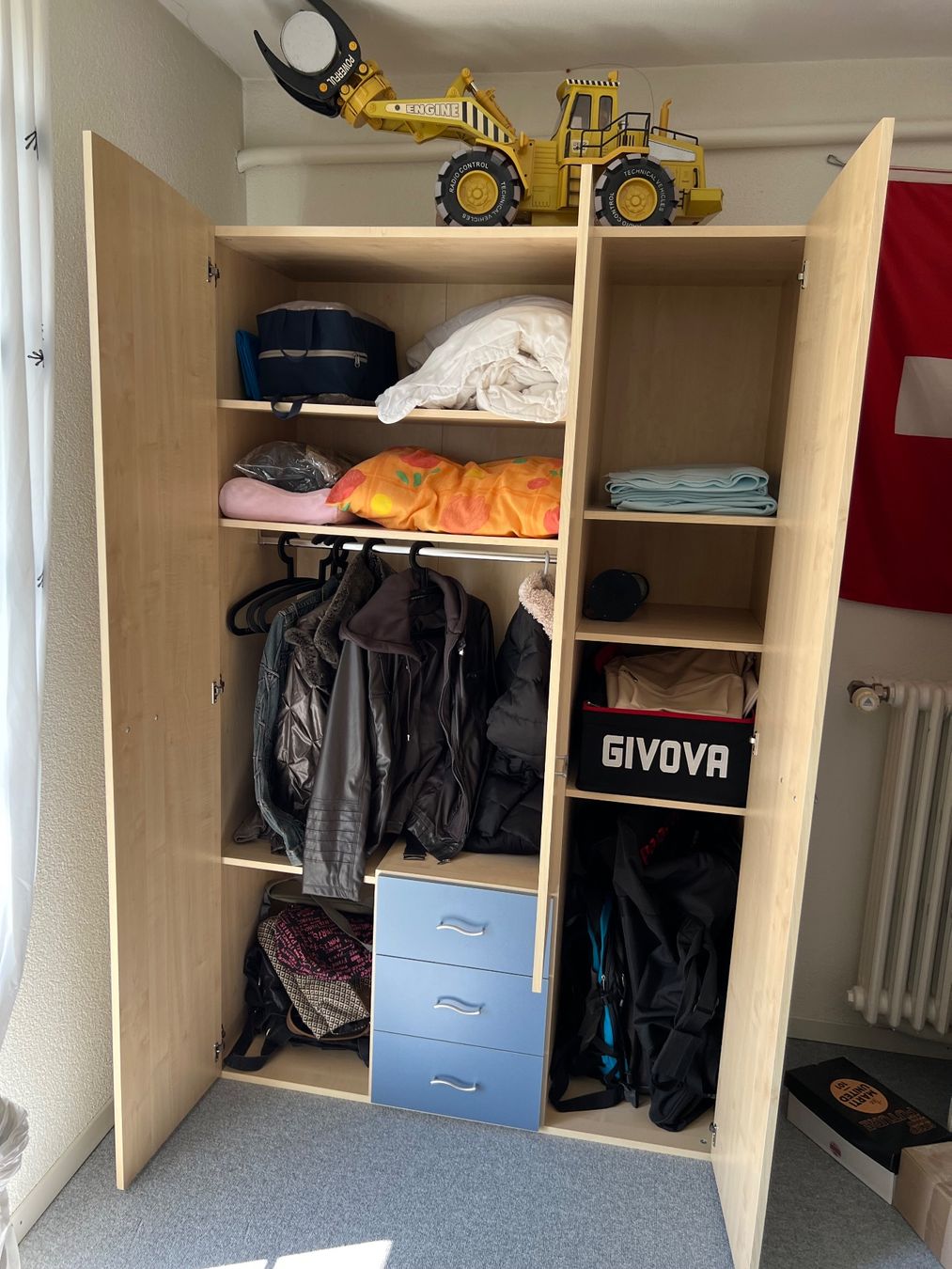 Armadi: Kinderzimmer / Möbel / Schrank – Usato da aarwangen venduto da Butzi99 1