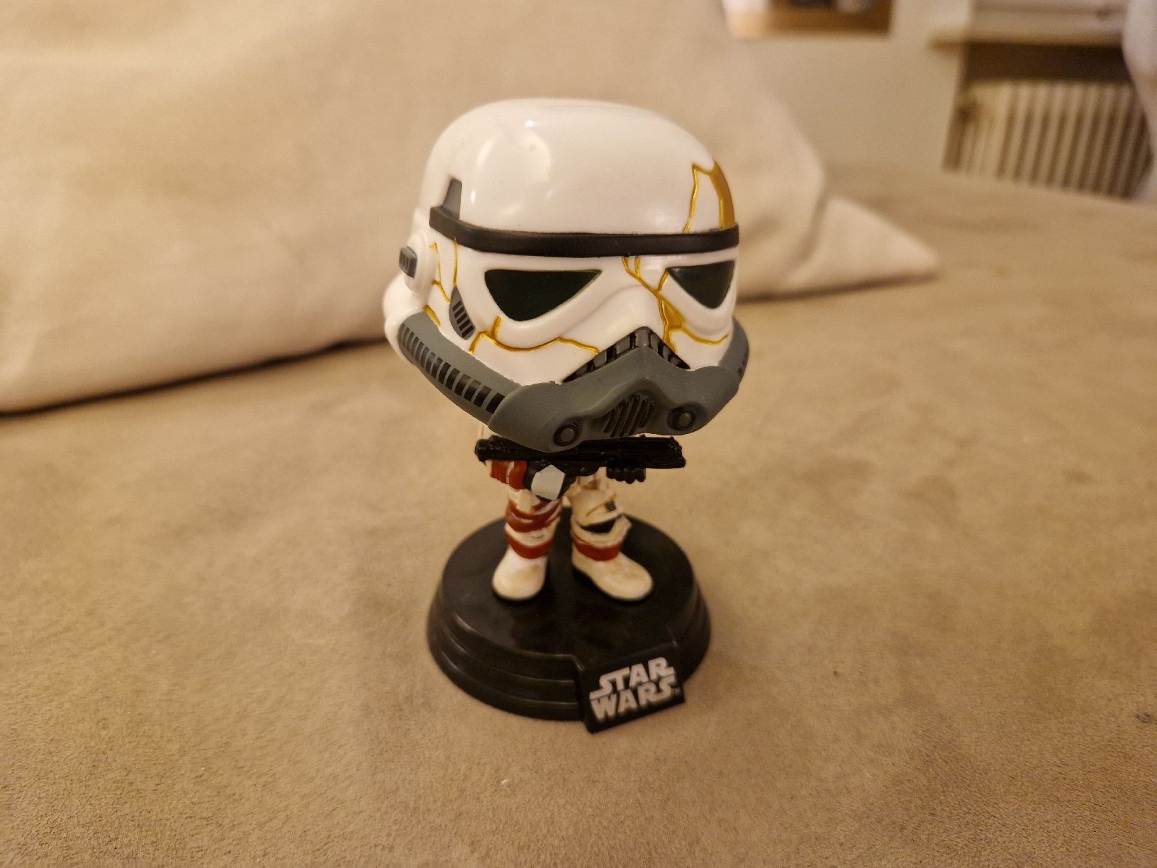Funko Statuette: Star Wars Funko Pop Stormtrooper - Kintsugi Design! – Nuovo (secondo la descrizione) da Thun venduto da Sde