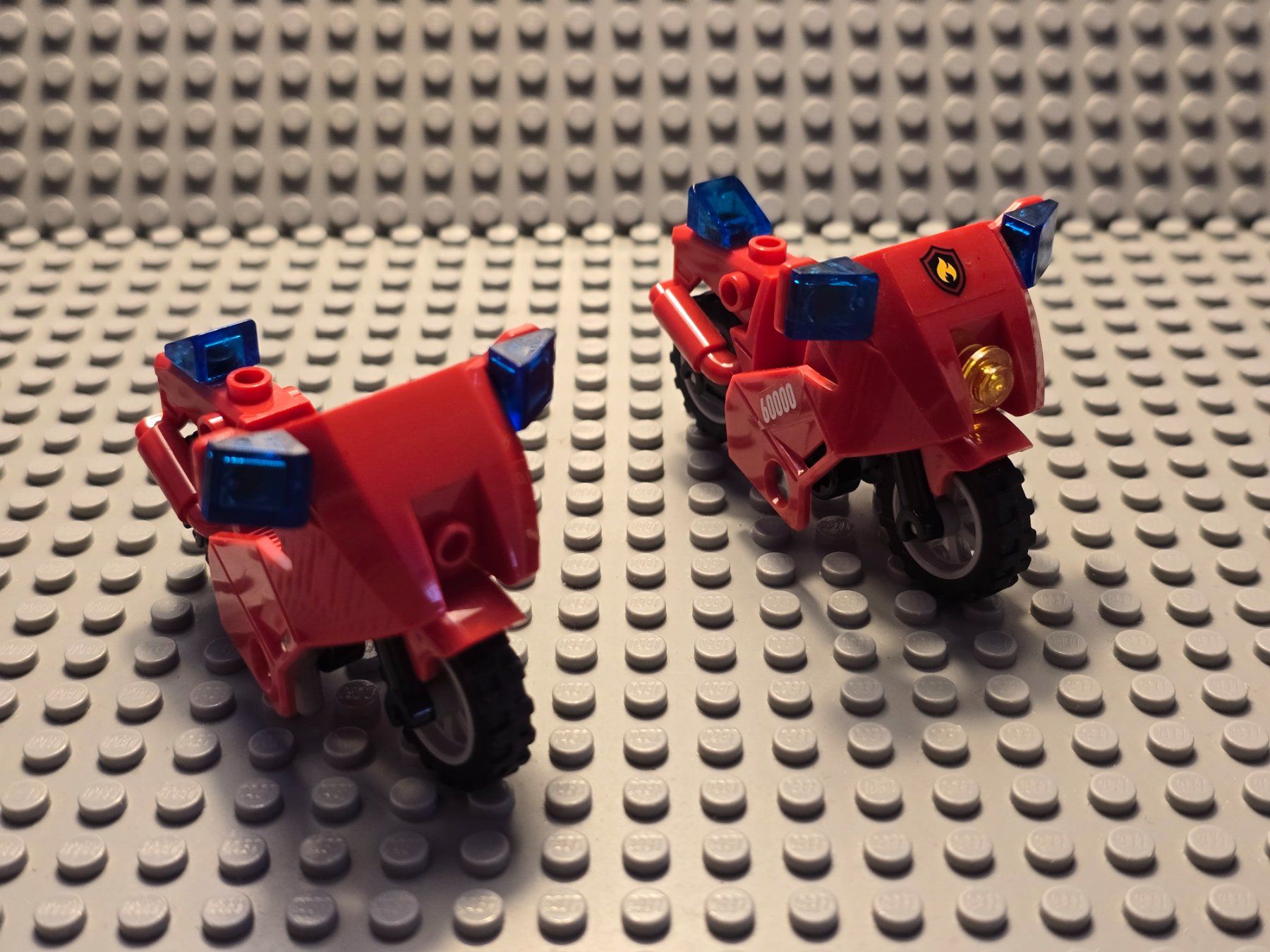 Lego Kit di costruzioni: Lego 2x Motorrad – Usato da Basel venduto da Swi-7621