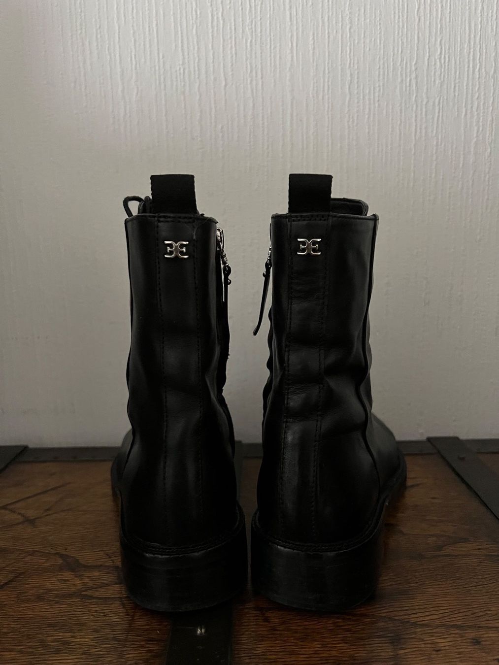 Scarpe da donna: Sam Edelman lace up boots – Usato da Lausanne venduto da dia_xs9l 2